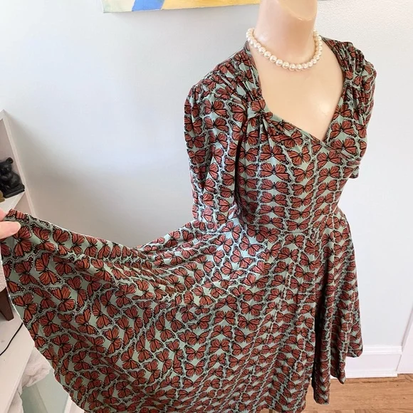 Effie’s Heart Memories Dress in Monarch Print L - Picture 7 of 13